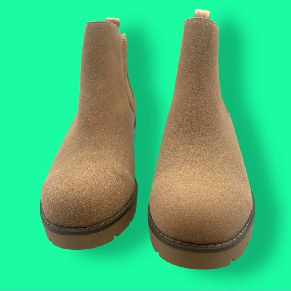 Athlefit Women's Chelsea Boots Nude Size 9.5